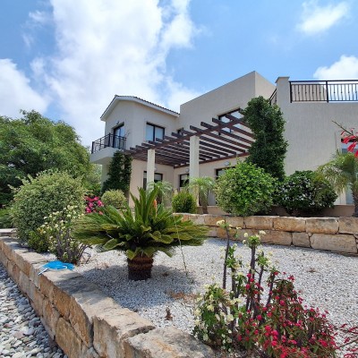 Embrace Mediterranean Living
